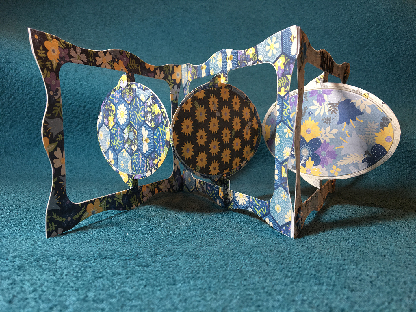 BEE SWEETBack extended